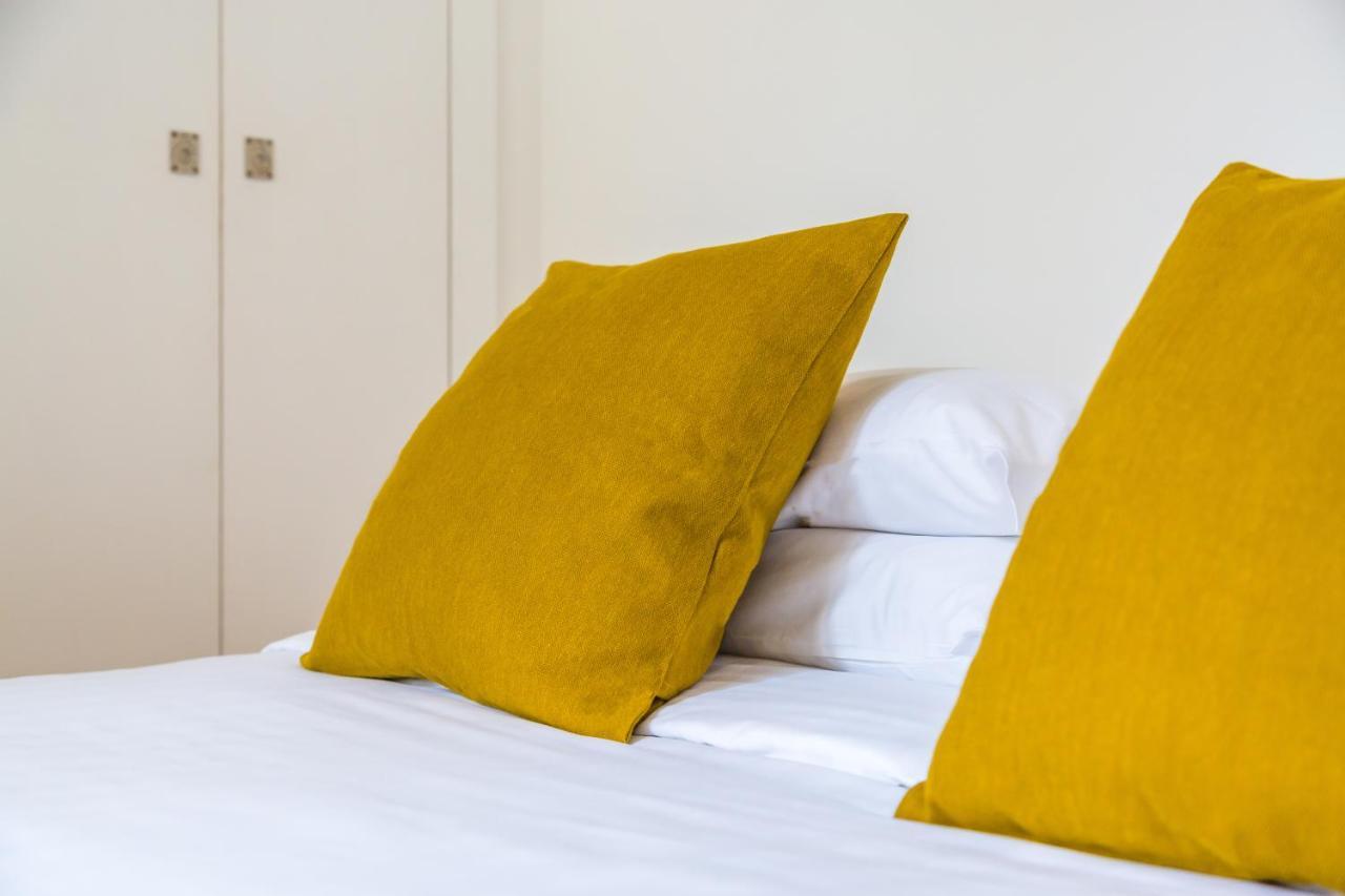 Apartament Starhost - Terazza Barbuti Salerno Zewnętrze zdjęcie